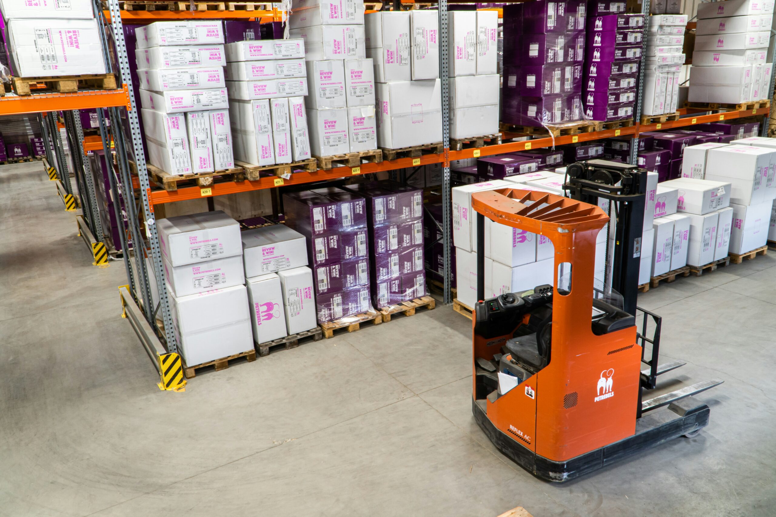 merchandise warehousing