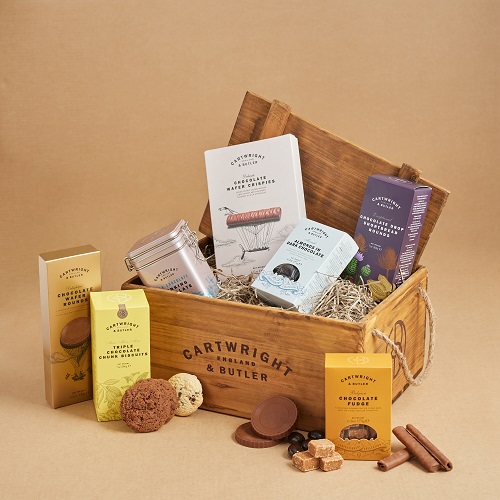 A hamper gift set box which you can brand with your logo. You can reuse the gift box making it a more sustainable choice.